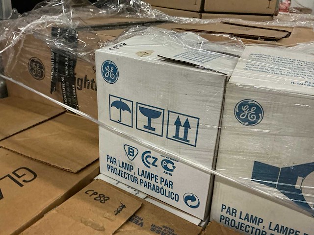 Ge lighting cp88 p64 500w par lamp (86x) - afbeelding 2 van  6