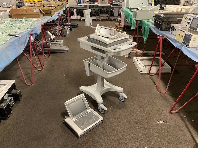 Ge mac 5500 hd ecg analyse systeem - afbeelding 1 van  4