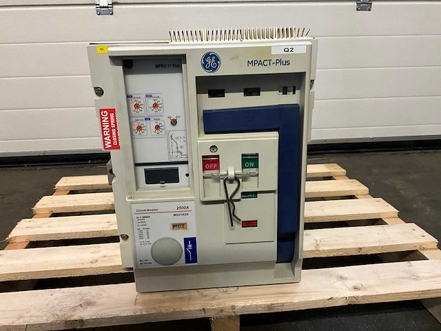 Ge mn31w25 2500 a air circuit breker - afbeelding 1 van  6