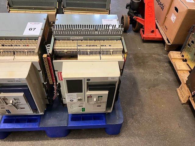 Ge mn31w25 2500 a air circuit breker - afbeelding 2 van  4