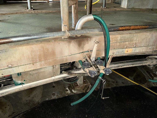 Gea gerobotiseerde melkcarrousel - afbeelding 17 van  40
