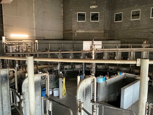 Gea gerobotiseerde melkcarrousel - afbeelding 32 van  40