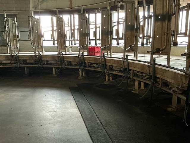 Gea gerobotiseerde melkcarrousel - afbeelding 4 van  40