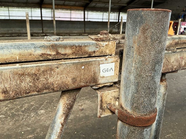 Gea jongvee stalinrichting 50 boxen - afbeelding 10 van  12