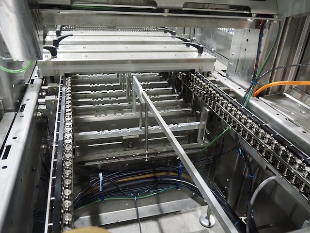 Gea - afbeelding 7 van  27