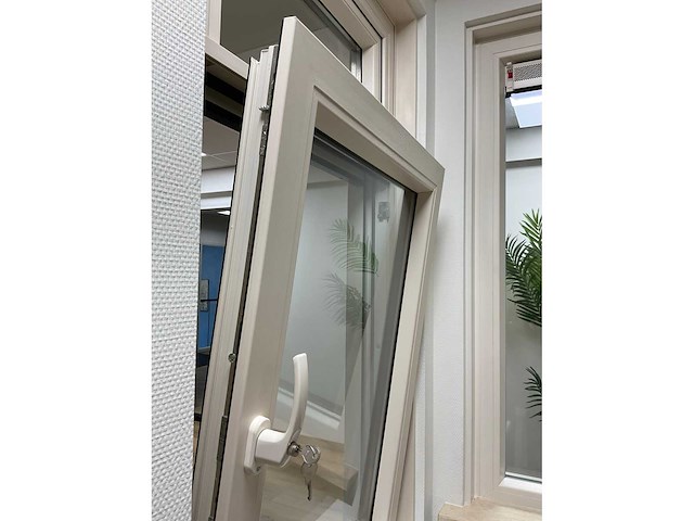 Gealan kunststof raamkozijn met draai/kiep - afbeelding 6 van  15