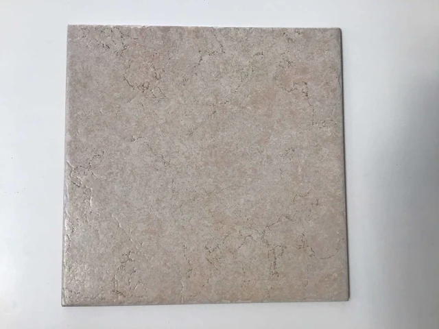 Gearmiche bremero - beige - 31,5x31,5 cm - 38,10m2 - wandtegel - afbeelding 1 van  6