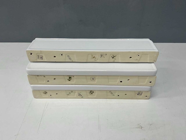 Geberit - 300 basic - planchet 60 cm (10x) - afbeelding 8 van  8