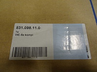 Geberit - 831.098.11.0 - toiletzitting met bril - afbeelding 2 van  2