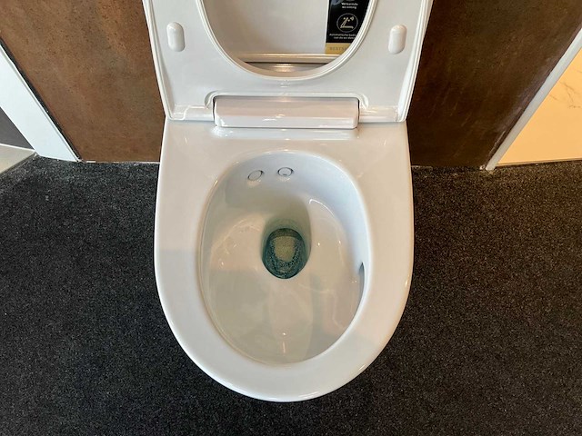 Geberit - aquaclean mera - douche wc - afbeelding 10 van  13