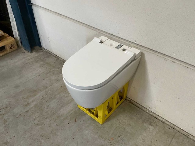 Geberit - aquaclean sela - douche wc - afbeelding 1 van  6