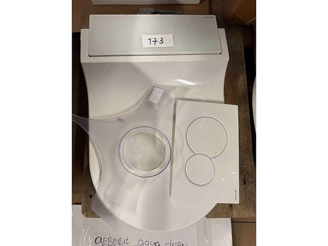 Geberit - aquaclean tuma - douche wc - afbeelding 2 van  6