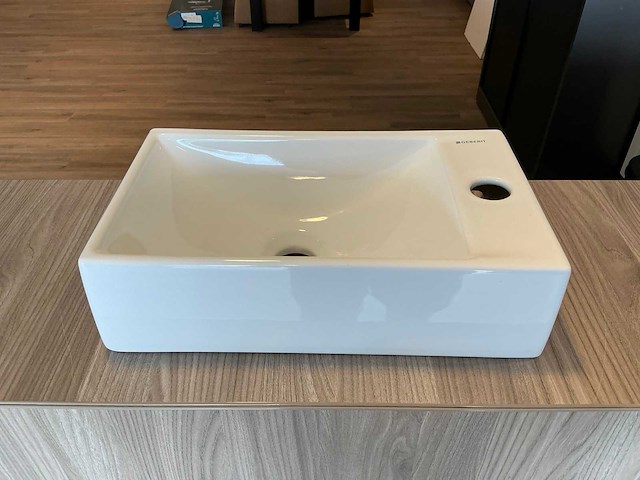 Geberit - fontein 39 cm - afbeelding 2 van  9