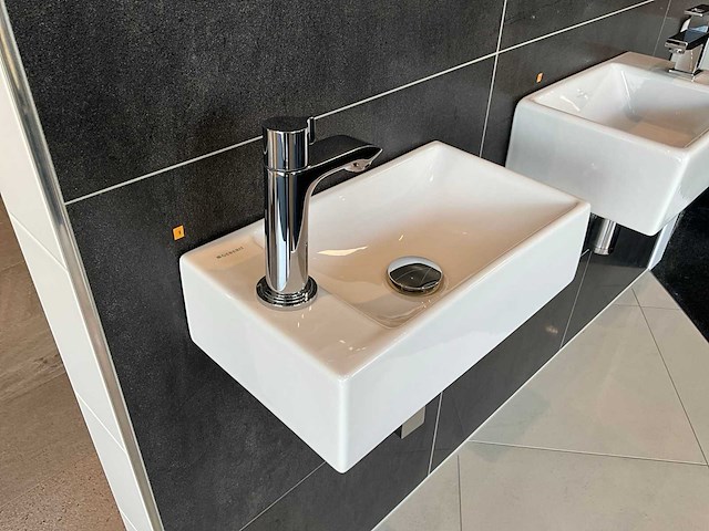 Geberit - fonteinmeubel set - afbeelding 2 van  2