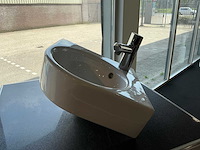 Geberit - hoek fonteinmeubelset - afbeelding 1 van  8