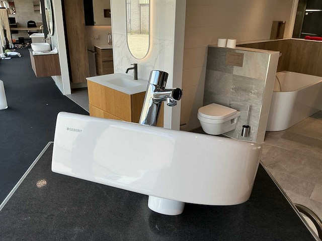 Geberit - hoek fonteinmeubelset - afbeelding 3 van  8