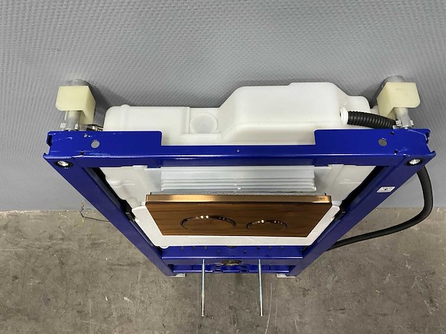 Geberit - inbouwreservoir met bedieningsplaat - afbeelding 3 van  6
