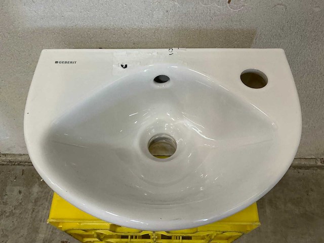 Geberit - renova - fontein 36 cm - afbeelding 5 van  9