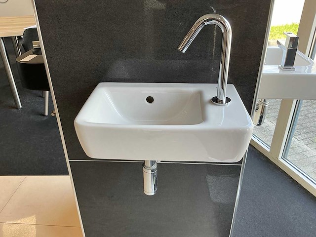 Geberit - renova - fonteinmeubel set - afbeelding 2 van  5