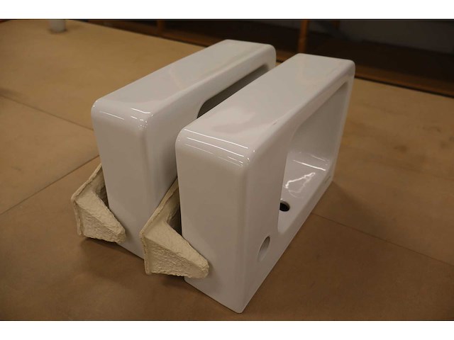 Geberit - renova plan - - fontein / handwasbak (2x) - afbeelding 2 van  8