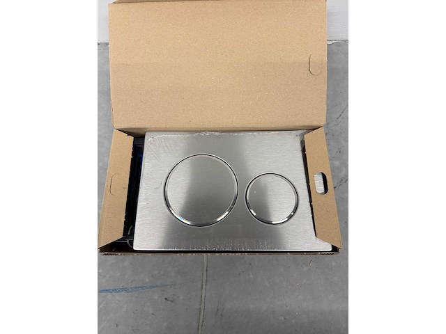 Geberit - sigma20 - bedieningsplaat, rond, 2-toets spoeling gepolijst rvs/geborsteld rvs/easy-to-clean - afbeelding 1 van  1
