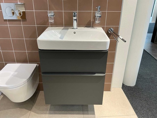 Geberit - smyle - badmeubelset 60 cm - afbeelding 13 van  16