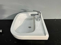 Geberit - sphinx 300 basic - wastafel en kraan met toebehoren - afbeelding 2 van  9