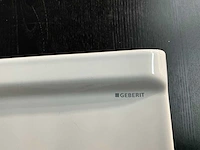 Geberit - sphinx 300 basic - wastafel en kraan met toebehoren - afbeelding 3 van  9