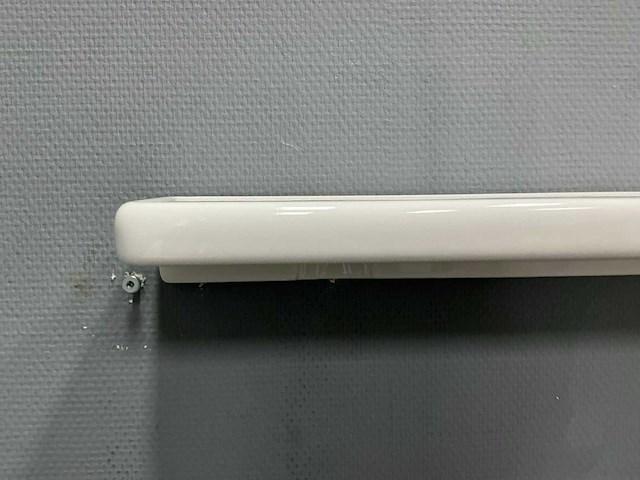 Geberit- 300 basic - badkamer wandplank 60 x 12 x 6 cm - afbeelding 6 van  7