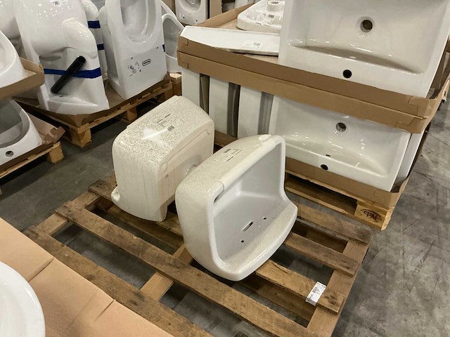 Geberit 300 basic norma uitstort wastafel (2x) - afbeelding 2 van  3