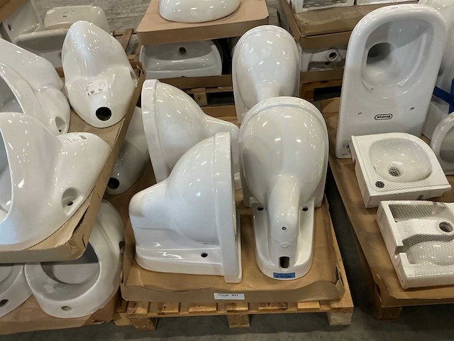 Geberit 300 comfort t53.5 toilet (4x) - afbeelding 2 van  3