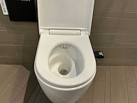 Geberit aquaclean sela new wandcloset met oscillerende douche - afbeelding 2 van  6