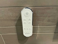 Geberit aquaclean sela new wandcloset met oscillerende douche - afbeelding 5 van  6