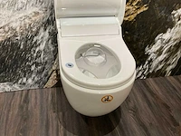 Geberit aquaclean toilet - afbeelding 2 van  4