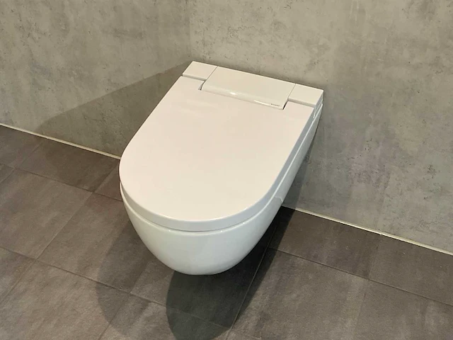 Geberit aquaclean toilet - afbeelding 2 van  4