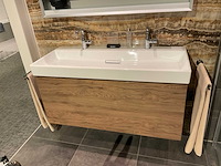 Geberit badmeubel met kranen - afbeelding 1 van  7