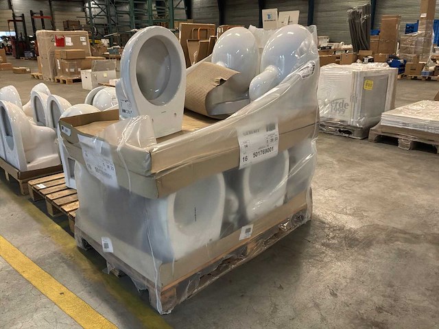 Geberit bastia toilet (11x) - afbeelding 2 van  6