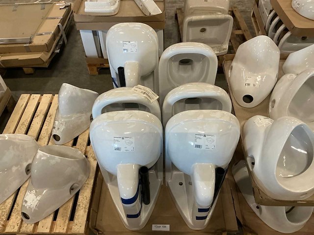 Geberit comfort t70 randloos toilet (6x) - afbeelding 4 van  4