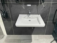 Geberit / delabie rolstoel wastafelopstelling - afbeelding 2 van  7