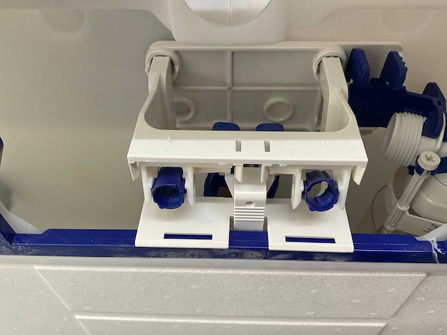 Geberit duofix 111.915.00.5 inbouwreservoir - afbeelding 2 van  5