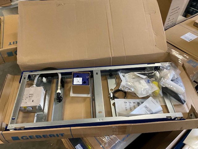 Geberit duofix inbouwreservoir voor urinoir - afbeelding 1 van  3