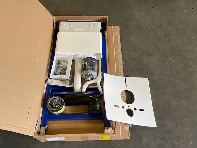 Geberit duofix omega 12 cm inbouwreservoir - afbeelding 1 van  4