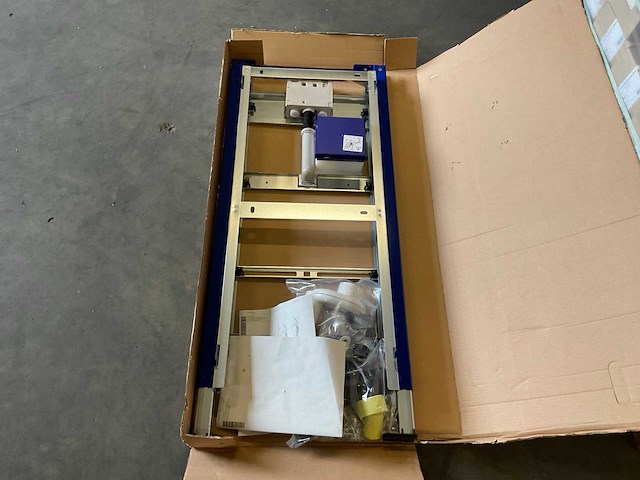 Geberit duofix urinoir inbouwreservoir - afbeelding 1 van  4