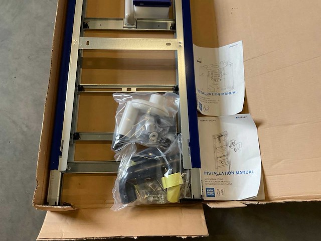 Geberit duofix urinoir inbouwreservoir - afbeelding 3 van  4