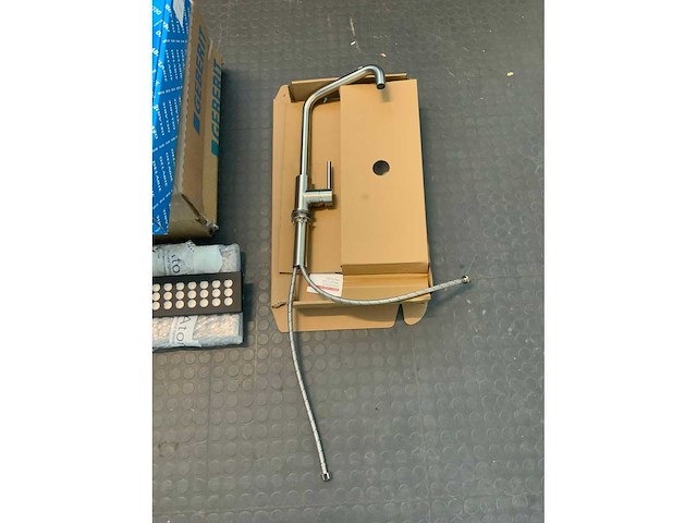 Geberit duofix urinoir reservior (2x) en divers - afbeelding 5 van  5