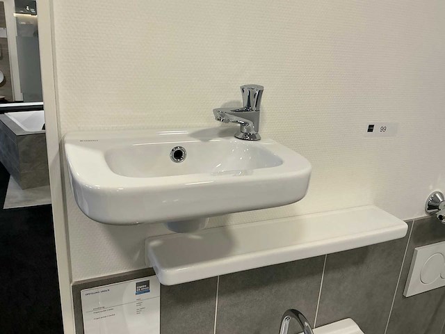 Geberit / grohe badkamer opstelling - afbeelding 3 van  9