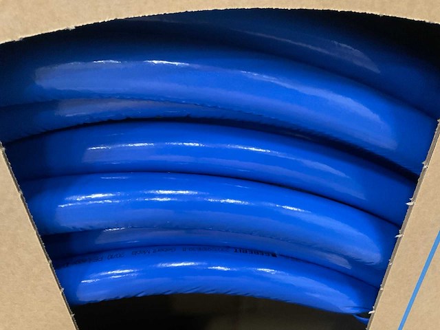 Geberit mepla 20x2.5mm 602.135.00.1 doos á 50m geïsoleerde meerlagenbuis - afbeelding 1 van  3