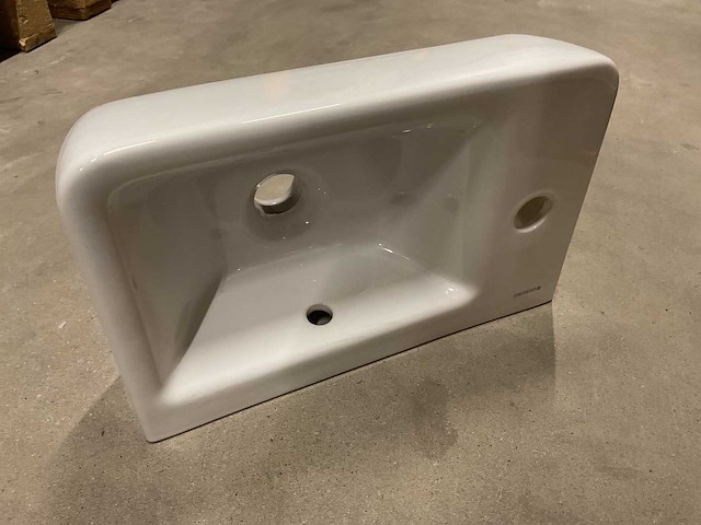 Geberit renova compact fontein - afbeelding 1 van  2