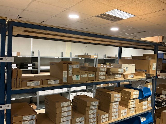 Geberit sanitair accessoire (23x) - afbeelding 1 van  20