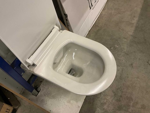 Geberit wandcloset met inbouwreservoir - afbeelding 4 van  5